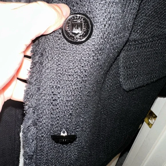 EUC Karl Lagerfeld Textured Black Jacket - Picture 7 of 11